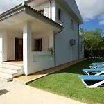 Villa Sirenas